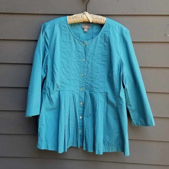 J Jill Blue Cotton Button Down with Pintucks and Pleats size Medium - Picture 1 of 9
